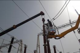 青海檢修公司更換陳舊跳線(xiàn)絕緣子