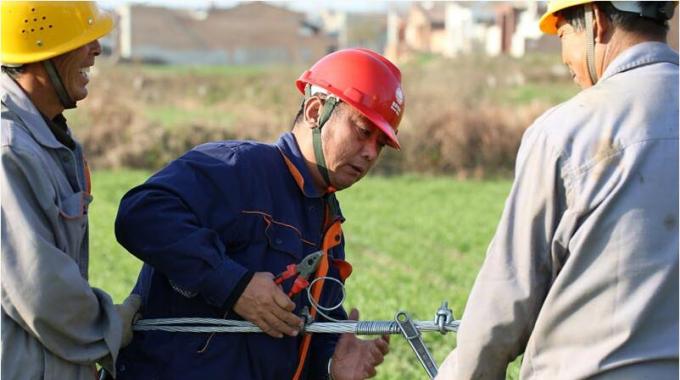 大雁頭上過 電網(wǎng)建設(shè)忙