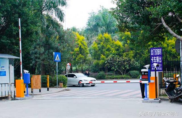 物聯(lián)網(wǎng)+云計算，開創(chuàng)智能停車新時代