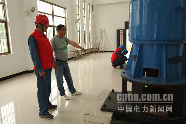 圖為加強(qiáng)排灌站隱患排查圖片