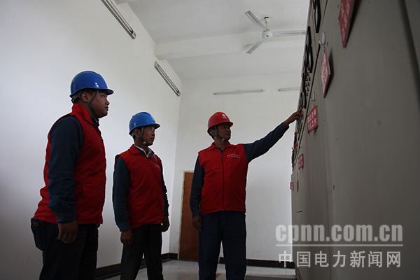 圖為加強(qiáng)排灌站隱患排查圖片