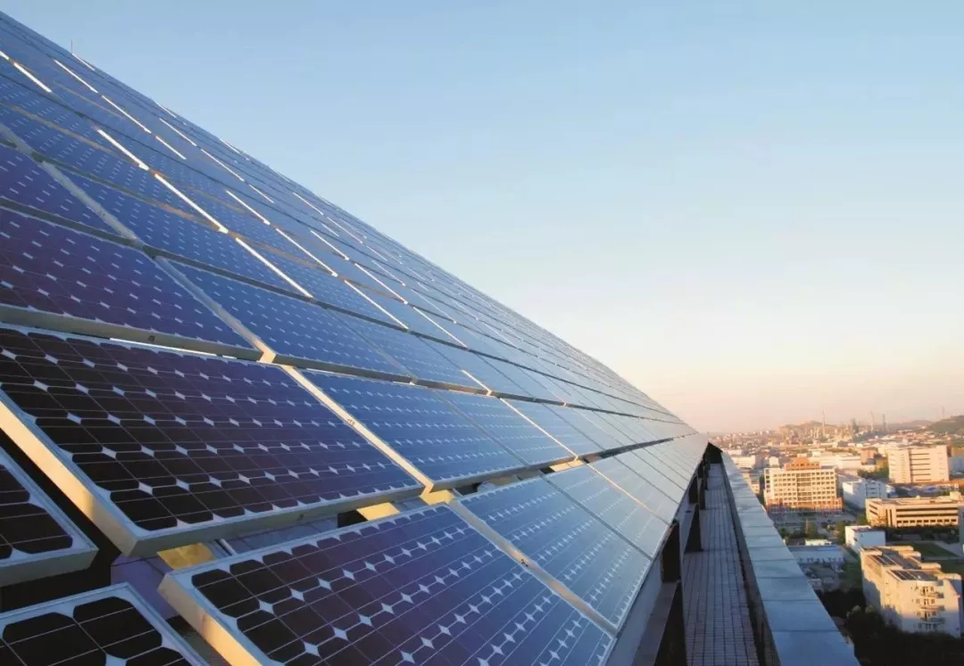 光伏未來展望 儲(chǔ)能與運(yùn)維成主戰(zhàn)場(chǎng)