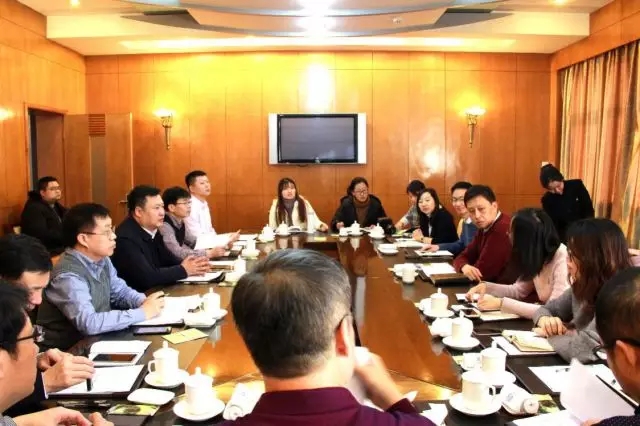 同煤集團踐行能源轉(zhuǎn)型，新能源發(fā)電項目獲2018清潔能源推廣周走訪團好評