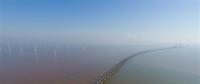 建壯觀美景 促節(jié)能環(huán)保！上海東海大橋海上風(fēng)電場(chǎng)