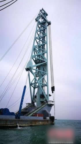 中廣核陽江南鵬島海上風(fēng)電項目樁基工程開工