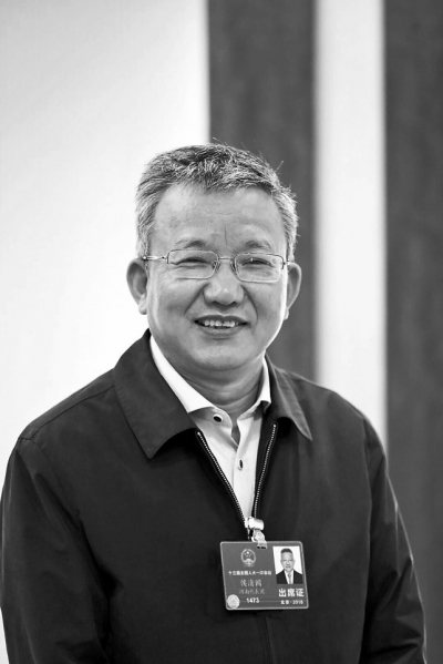 國網(wǎng)河南省電力公司董事長侯清國：加快農(nóng)網(wǎng)改造升級 服務(wù)鄉(xiāng)村振興戰(zhàn)略