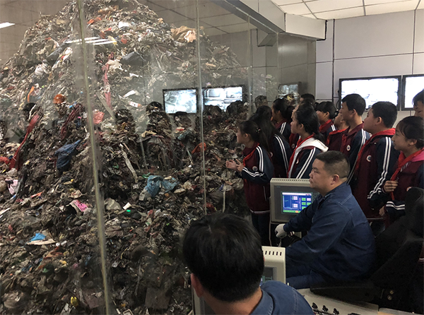 云南首批環(huán)保設(shè)施單位向公眾開放