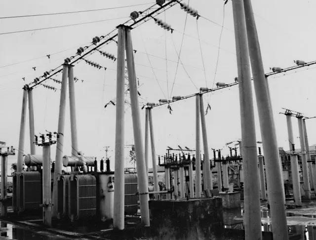 電網(wǎng)見(jiàn)證彝鄉(xiāng)發(fā)展60載！