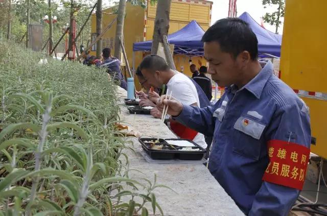 楚雄州慶，跟著小赫茲一起湊熱鬧！