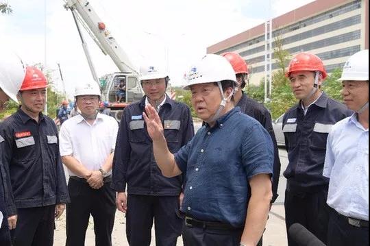 南方電網(wǎng)公司黨組書記、董事長李慶奎：“三步走”打造世界一流企業(yè)