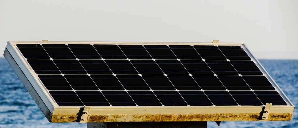 中環(huán)、隆基聯(lián)合降價 慘烈的產(chǎn)能淘汰正加速到來