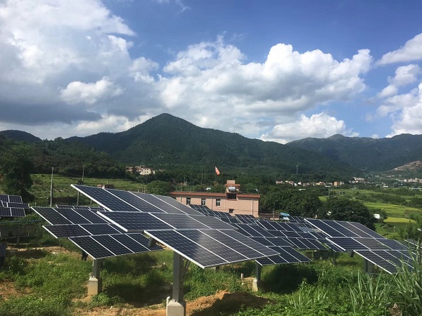 光伏新時(shí)代下的企業(yè)觀察：“協(xié)鑫系”又在秀操作？